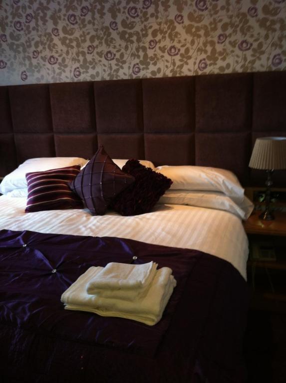 The Royal Hotel Cookstown Exterior foto