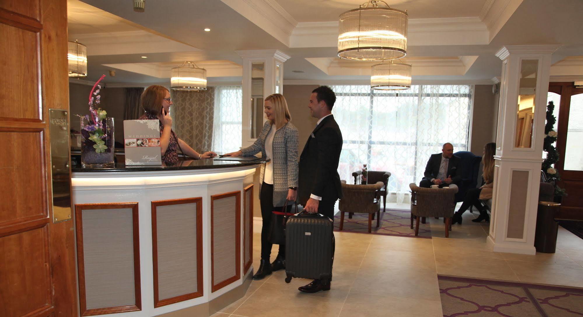 The Royal Hotel Cookstown Exterior foto